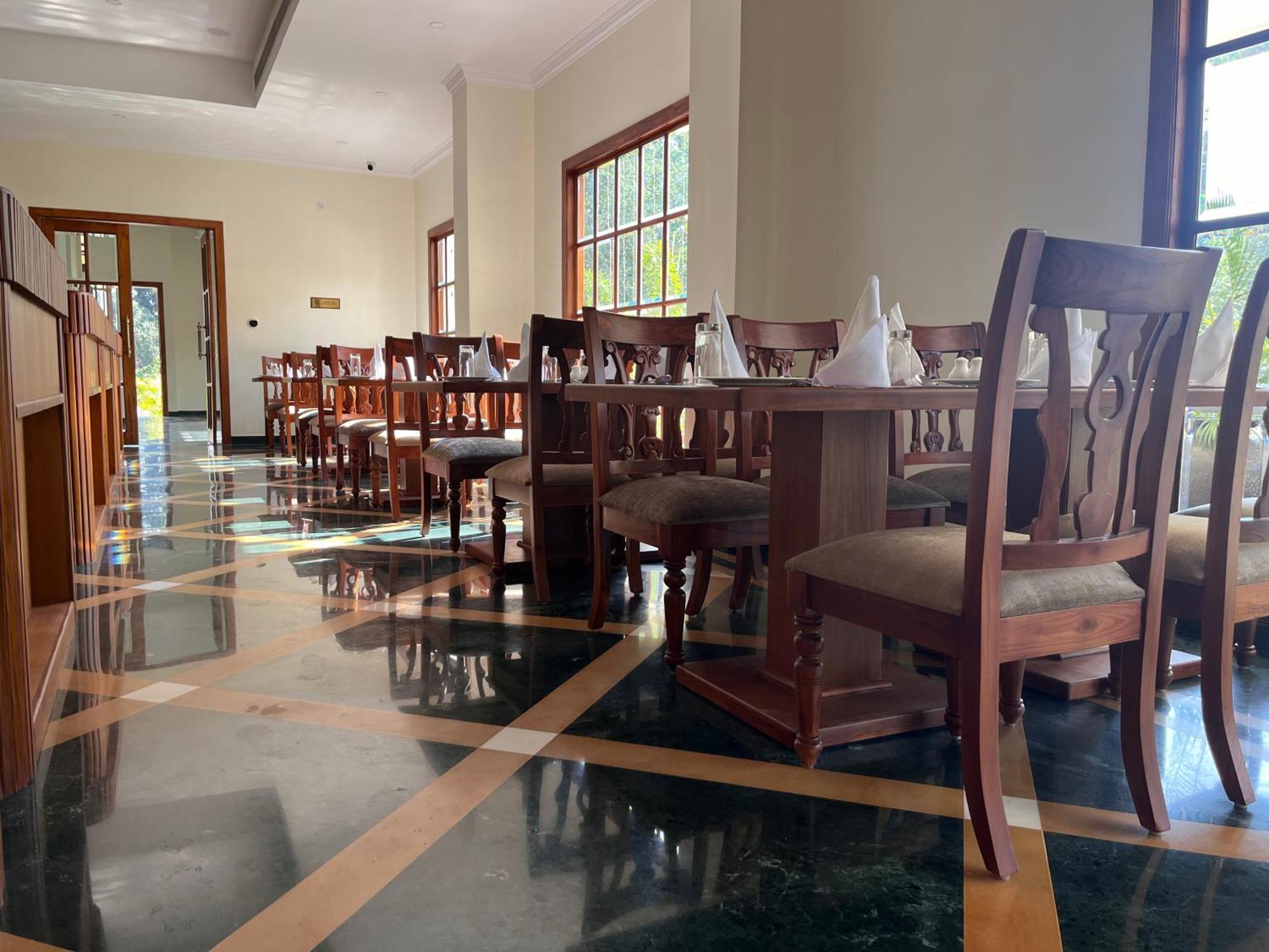 Royale De' Casa Resort Kāziranga Екстериор снимка