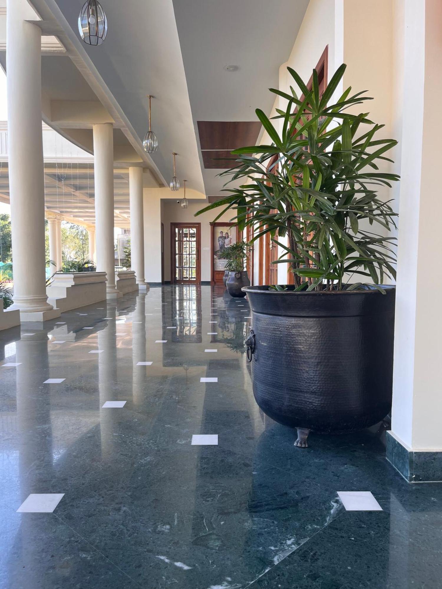 Royale De' Casa Resort Kāziranga Екстериор снимка